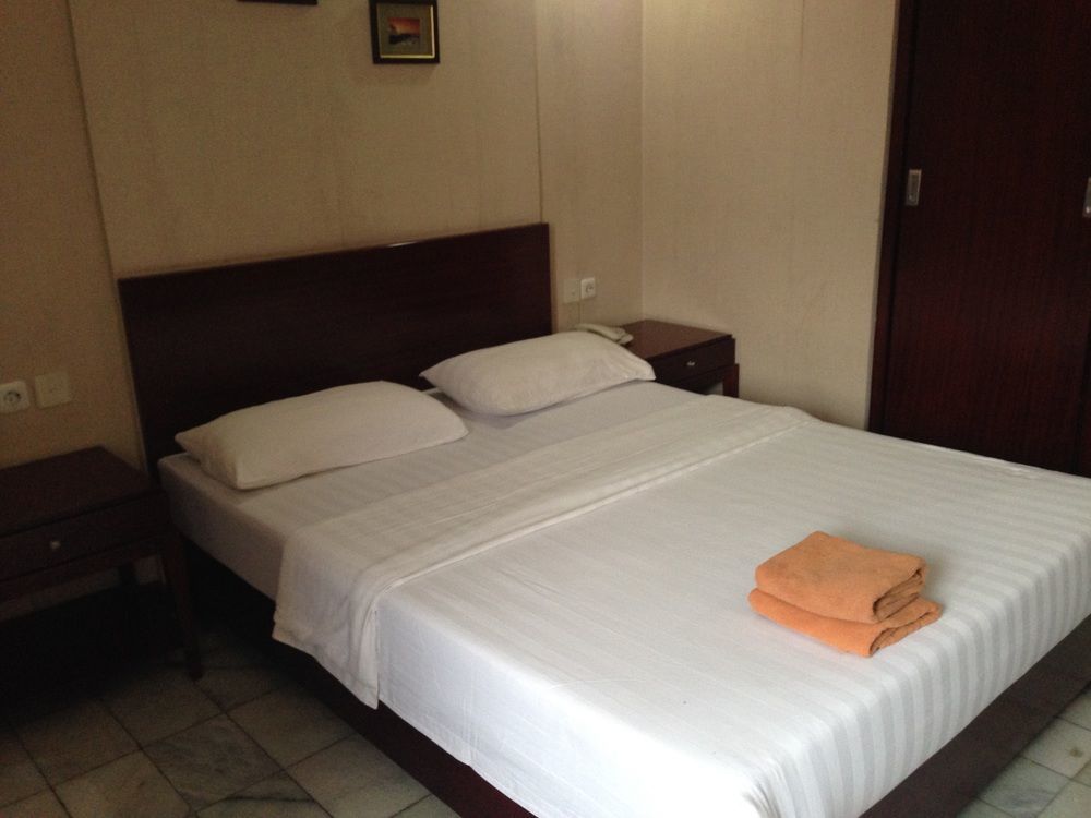 Hotel Mustika Senen Jakarta Ngoại thất bức ảnh